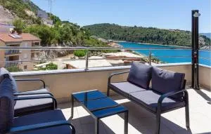 Lovely Home In Duba With Wifi - Kremena