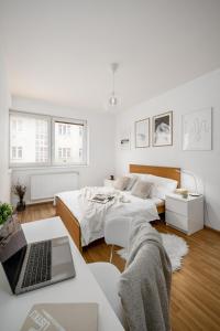 Prague Days - Bright Apartment - Balcony - Private Parking