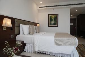 The Alcor Hotel