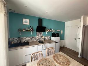 Appartements STUDIO IBIZA - HYPER CENTRE LORIENT : photos des chambres