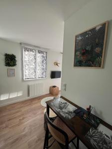 Appartements STUDIO JUNGLE - HYPEr CENTRE LORIENT : photos des chambres