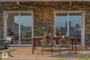 Villa Alegranza by Abahana Villas