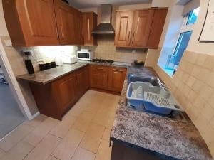 Daisy house - Lovely, quiet, 2 bed home close to City