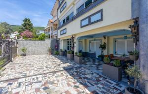 Amazing Apartment In Selce With Wifi