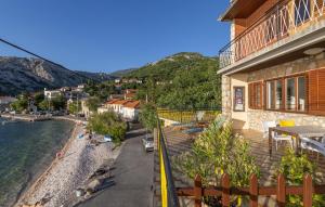 Gorgeous Apartment In Sveti Juraj