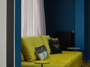 Art Deco Apt in Kolonaki