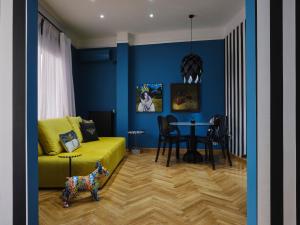 Art Deco Apt in Kolonaki