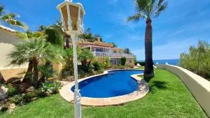 1. Meeresline Villa mit privat Pool - Cap Blanc