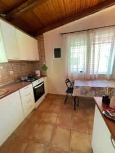 Μονοκατοικία Στο Λουτρακι