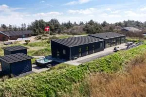 Luxurious Holiday Home With Sauna And 5-Person Outdoor Spa -1018 - Kloster