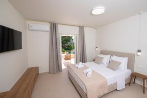 CK Apartments