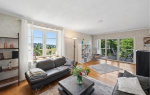 Amazing Apartment In Gillenfeld