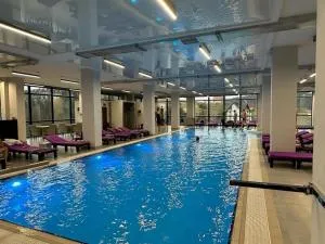 Mountain Lift 7 Hotel - 伊万诺-弗兰科夫斯克