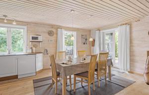 3 Bedroom Beautiful Home In Hadsund