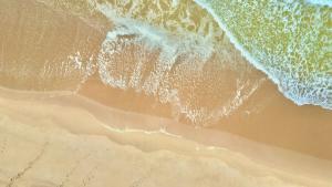 Itacimirim Summer Ville - Pé na areia