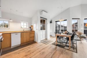 Lovely Spa House - 1006