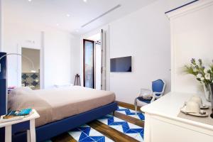 Double or Twin Room with Balcony room in La Casa dell'Orologio