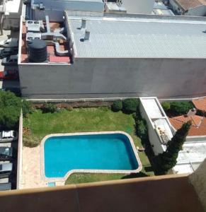 Torres céntrico frente al mar