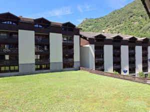 Appartements Studio Lumineux 4 Pers. avec Double Exposition, Balcon, Parking et WIFI - Brides-les-Bains - FR-1-512-178 : photos des chambres