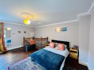 Characterful & cosy cottage with large double room