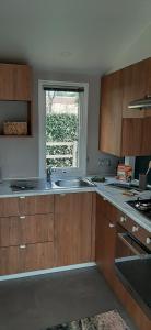 Mobil home neuf 6 personnes - Ubytování bez kategorie ve městě La Tremblade