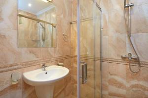 38 Studio SVETI VLAS