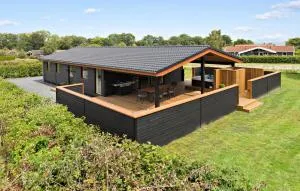 4 Bedroom Amazing Home In Sydals - Søby