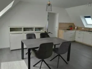 Appartement entièrement refait a neuf - Plougoulm