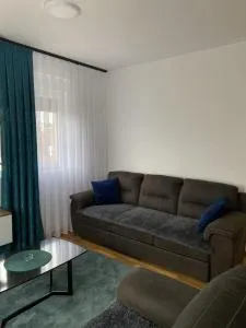Apartman ROYAL S 52 & FREE PARKING - Vrnjci
