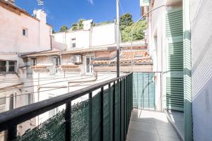 Large & Quiet 1 Bdr at Nice Port