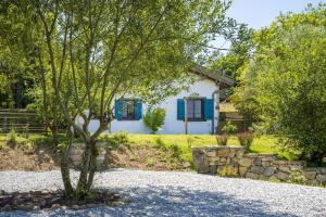 Maisons de vacances Dependance avec Jacuzzi : photos des chambres