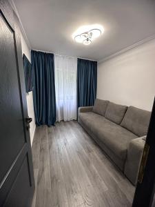 Apartament 3 camere Trapezului