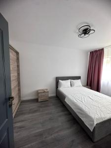 Apartament 3 camere Trapezului