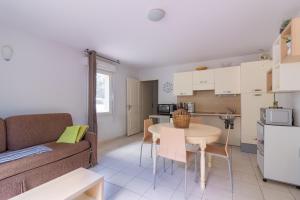 Appartements Douceur de Jouarres - Avec piscine : photos des chambres
