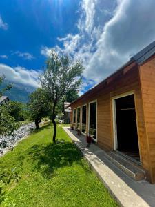 Lazer Çardaku Guest House