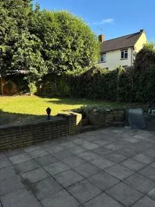 Median Homes - Hardingstone