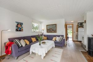 Cozy Holiday Home, Located In The Peaceful Area Of Klegod - 1038