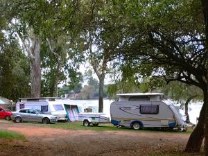 Westvaal Holiday Resort Campsites - Bring your own Tent or Caravan - Unrated properties in Parys