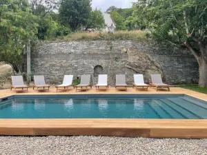 Villa prestige avec piscine - dans les hauteurs de Bastia - Cardo