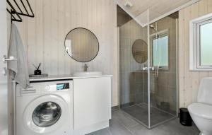 Beautiful Home In Hørve With Wifi