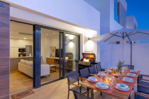 Luxurious & Comfy by Fidalsa