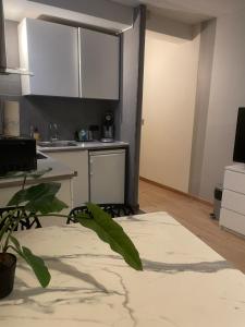 GRAND STUDIO proche du centre ville