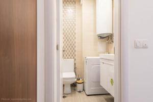 Aquarelle - city forest chill