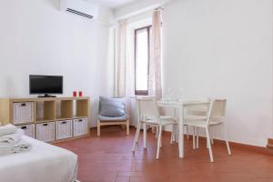 Santa Croce Nest
