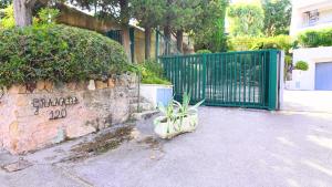 Villas Villa avec Rooftop, Jacuzzi & vue mer by Palmazur : photos des chambres