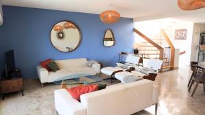 Villa avec Rooftop, Jacuzzi & vue mer by Palmazur