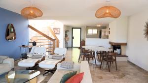 Villas Villa avec Rooftop, Jacuzzi & vue mer by Palmazur : photos des chambres