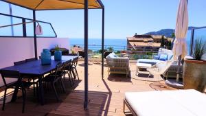 Villas Villa avec Rooftop, Jacuzzi & vue mer by Palmazur : photos des chambres