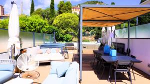 Villas Villa avec Rooftop, Jacuzzi & vue mer by Palmazur : photos des chambres