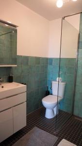 Villas Villa avec Rooftop, Jacuzzi & vue mer by Palmazur : photos des chambres